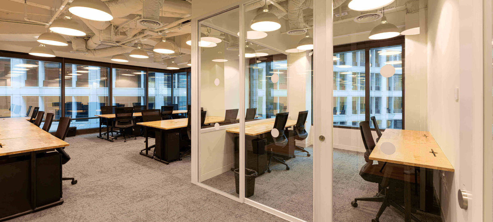 9 Queens Road, Central - Image 1