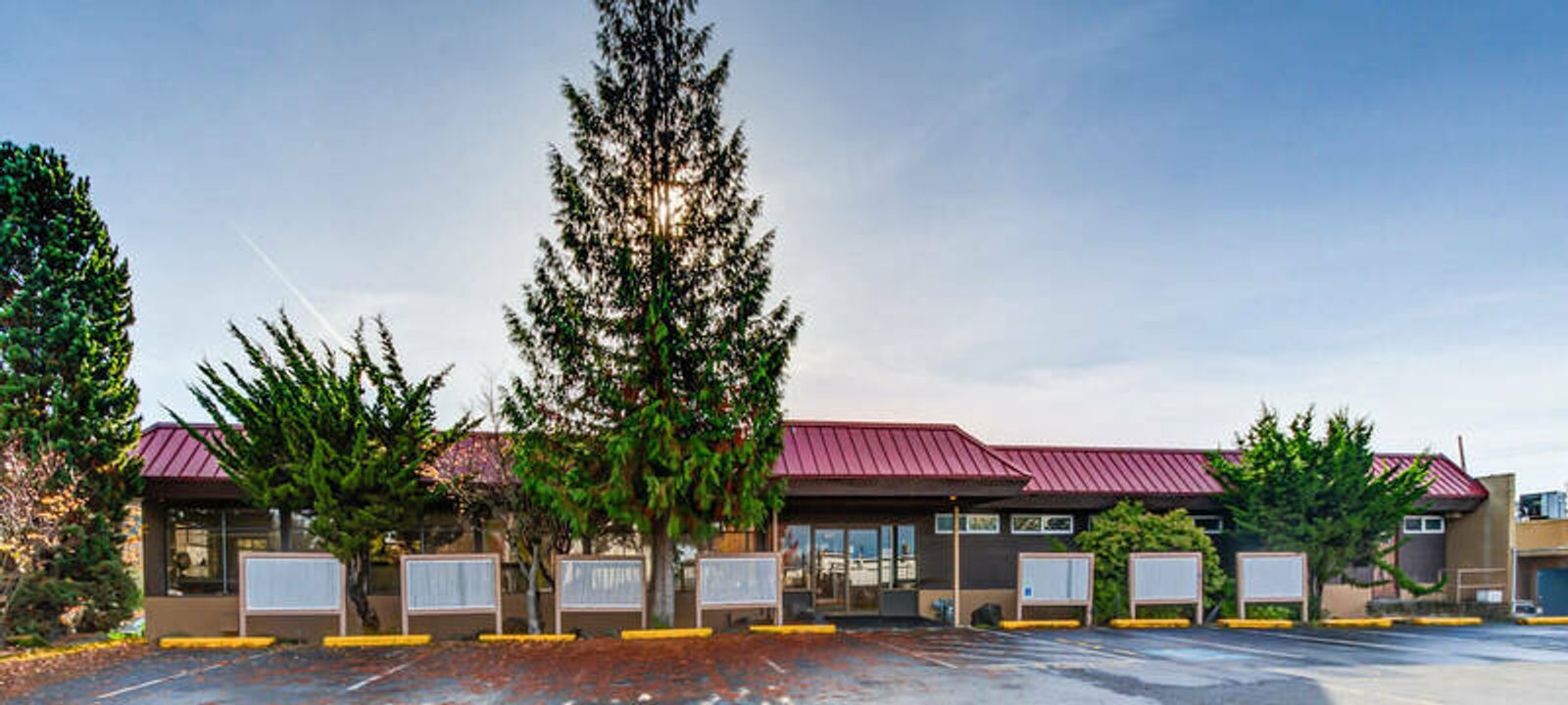 Burien Professional Center - Image 1