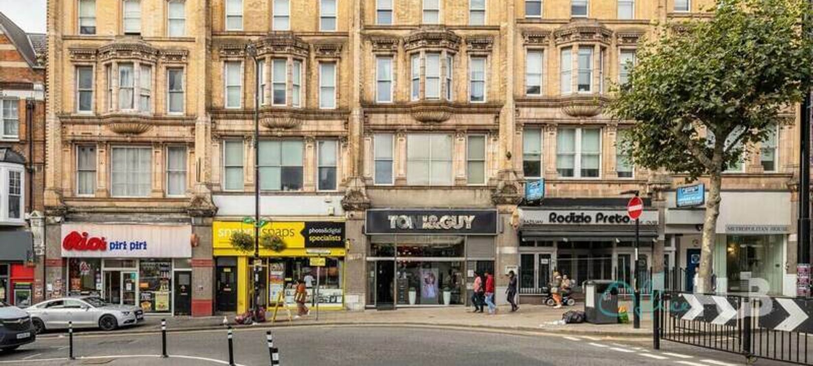 Metropolitan House - Image 1