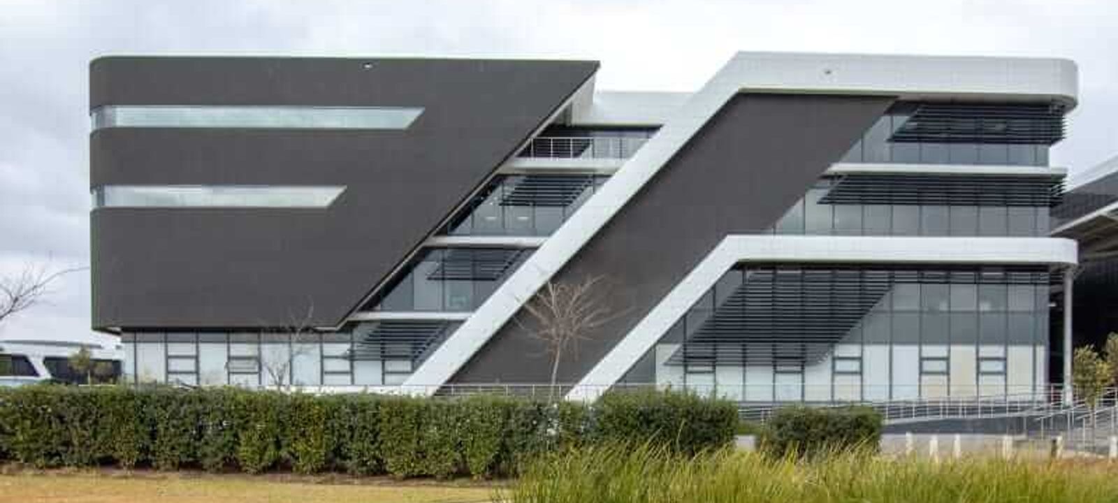 Byls Bridge Office Park - Image 1