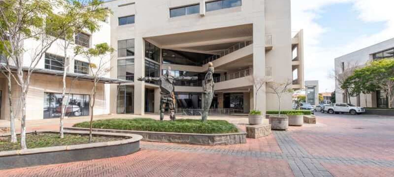 Steven House, Brooklyn Bridge Office Park - Image 1