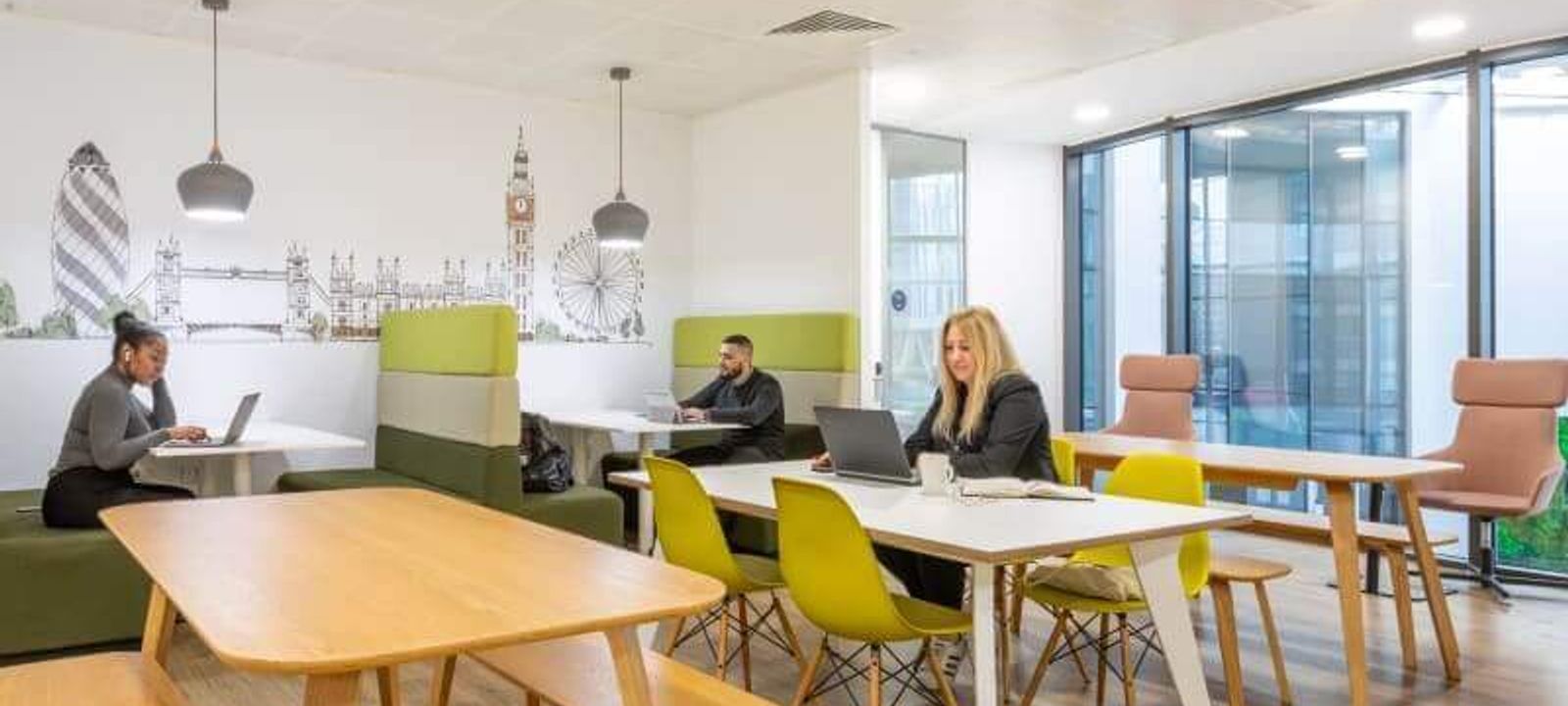 81-85 Station Road, Croydon - Image 1