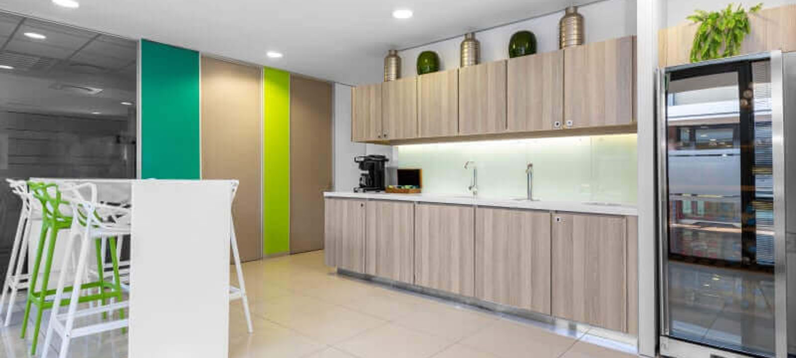 Willowbridge Centre Carl Cronje Drive, Cape Town - Image 1