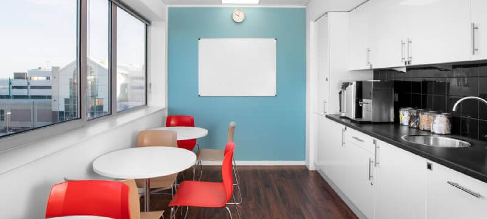 Pinnacle Building - Image 1