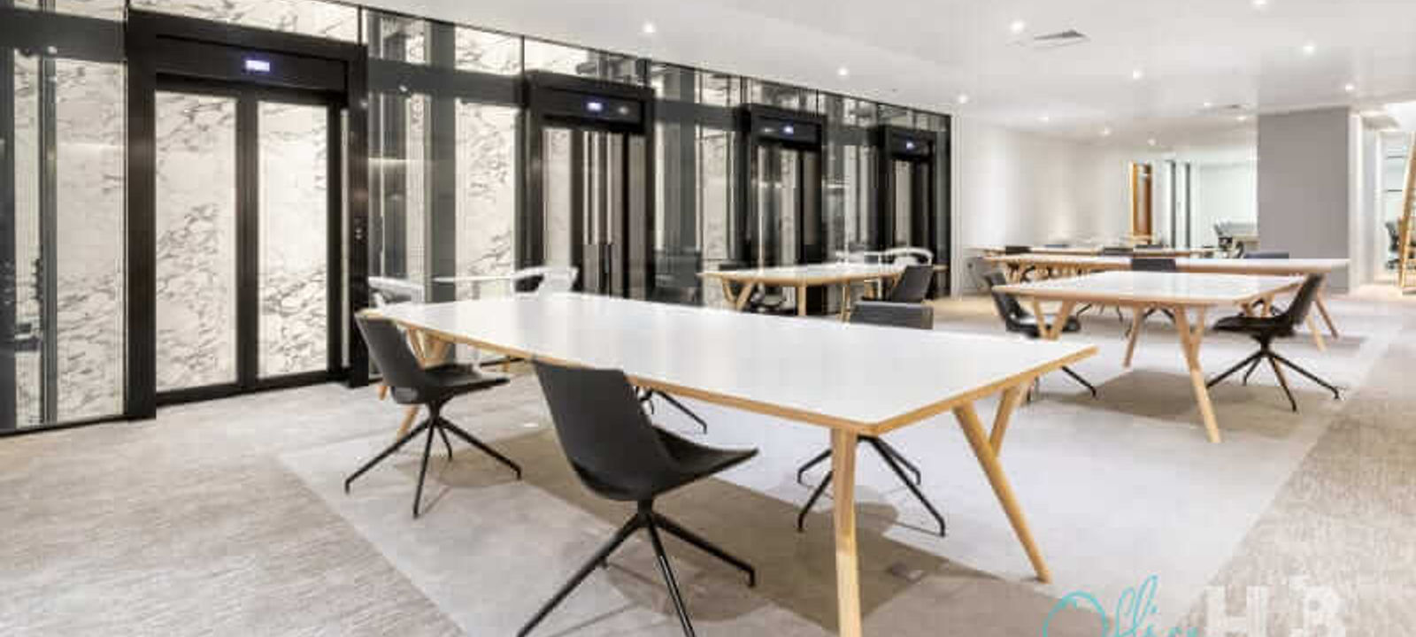 8 St James's Square, London - Image 1