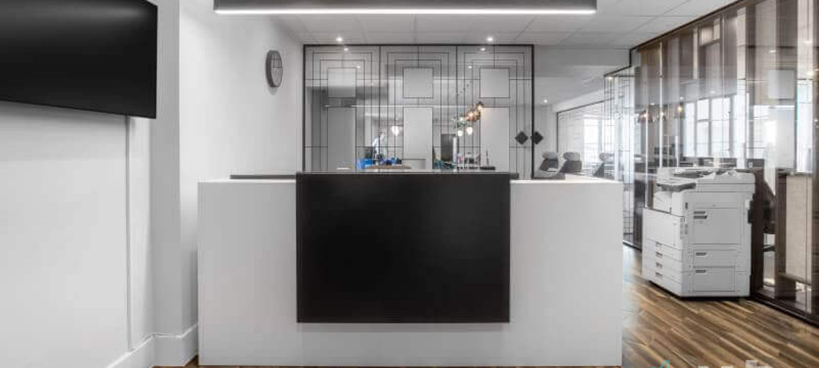 52 Grosvenor Gardens, London - Image 1