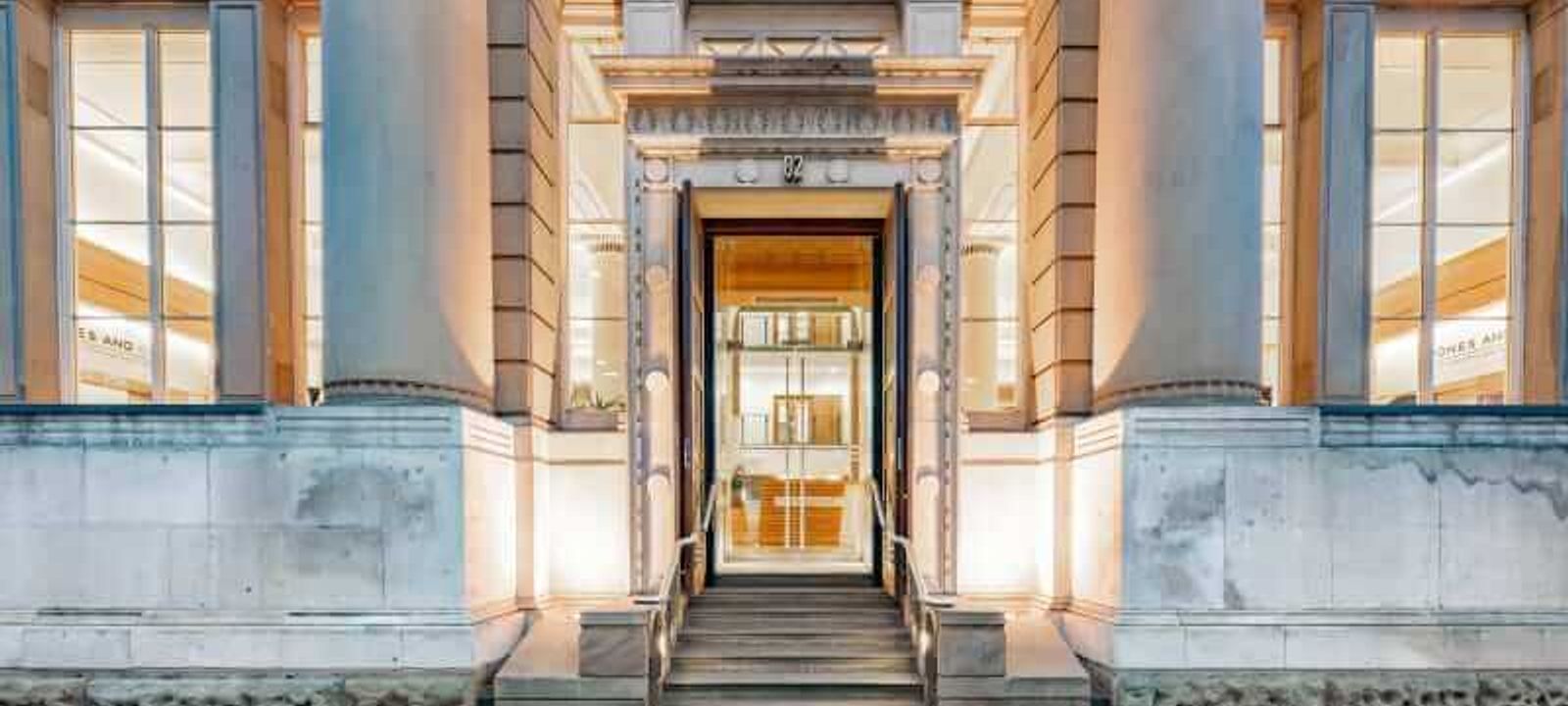 82 King Street, Manchester - Image 1