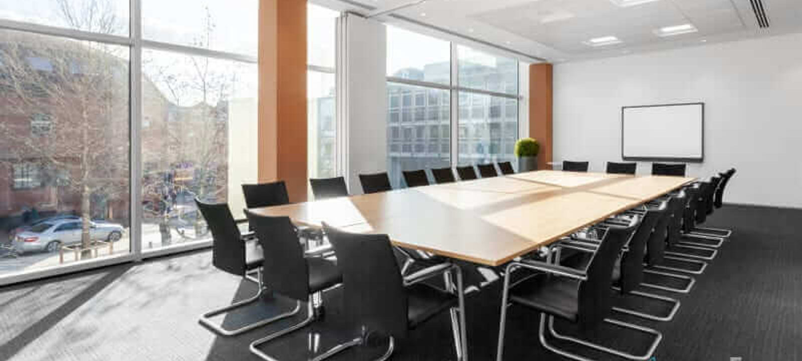 Forbury Square, Reading - Image 1