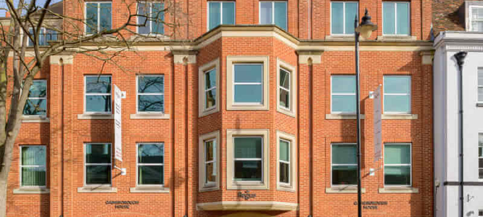 Windsor Thames Street - Image 1