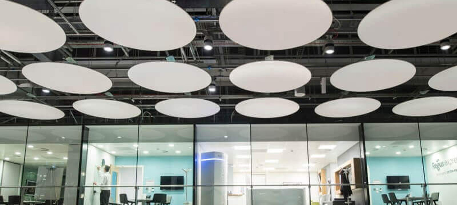 Heathrow Airport, Hounslow - Image 1