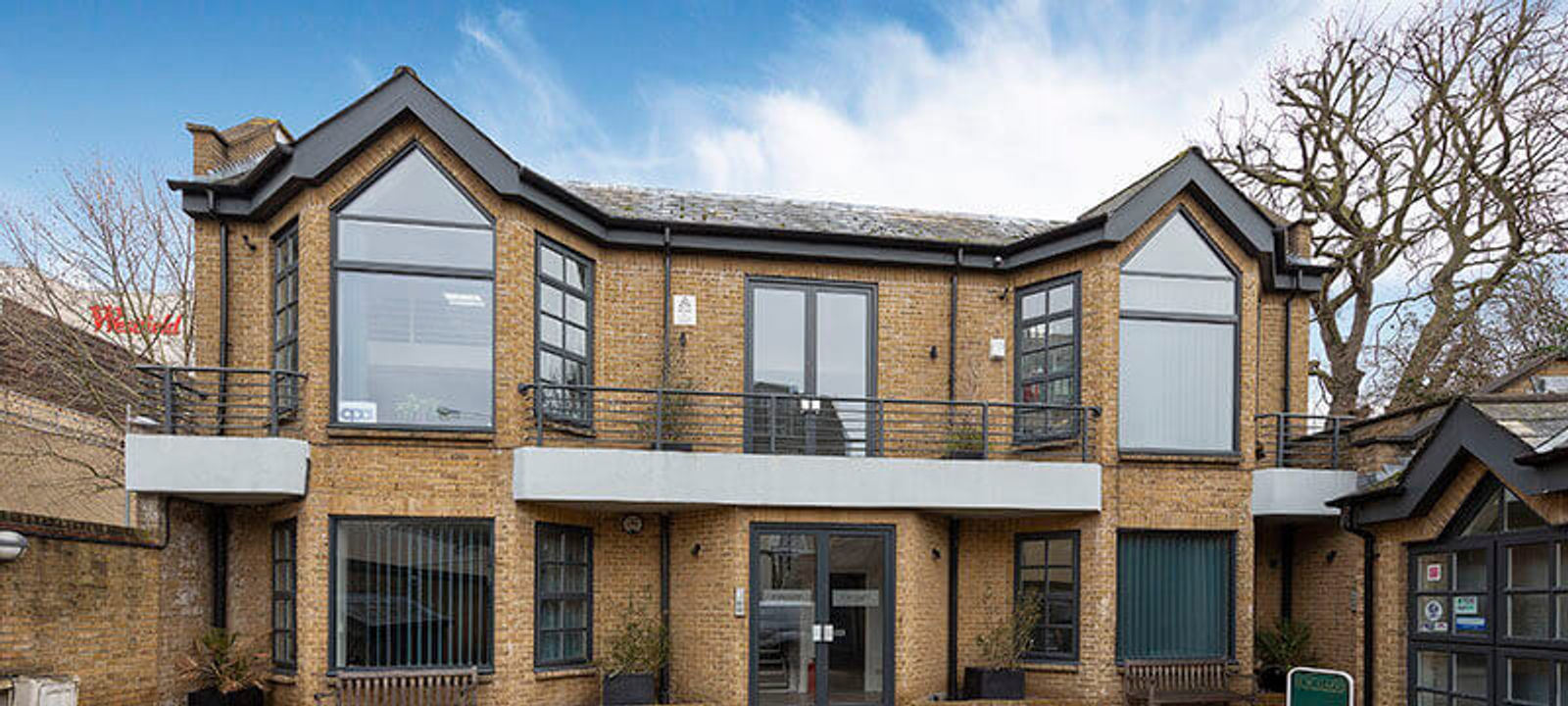 Caxton Gate - Image 1