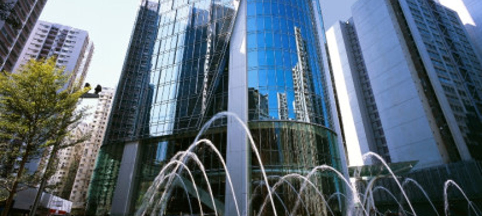 One Taikoo Place - Image 1