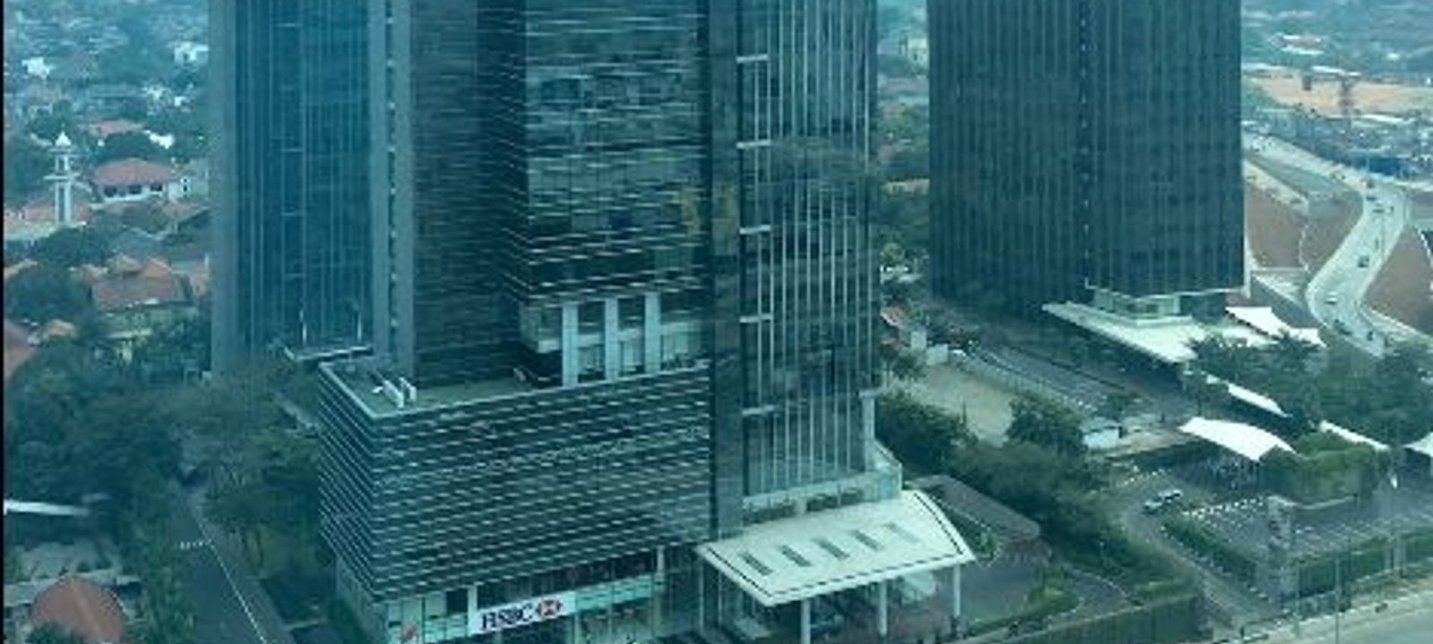 Talavera Office Park - Image 1