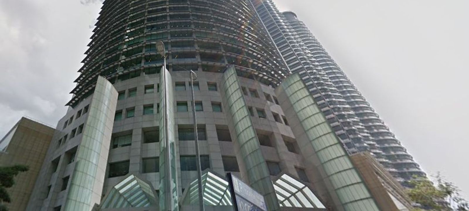 Menara Maxis - Image 1