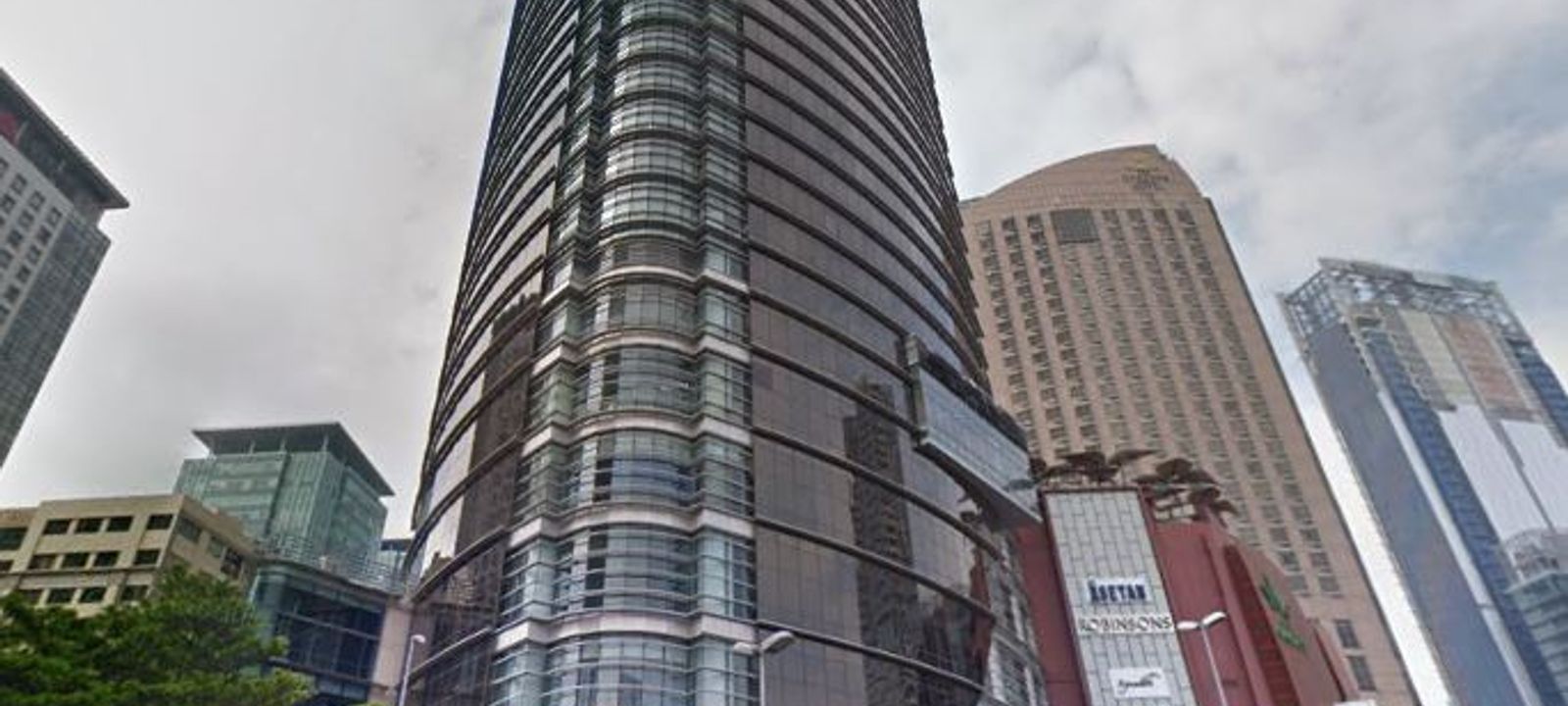 The Gardens North Tower - Image 1