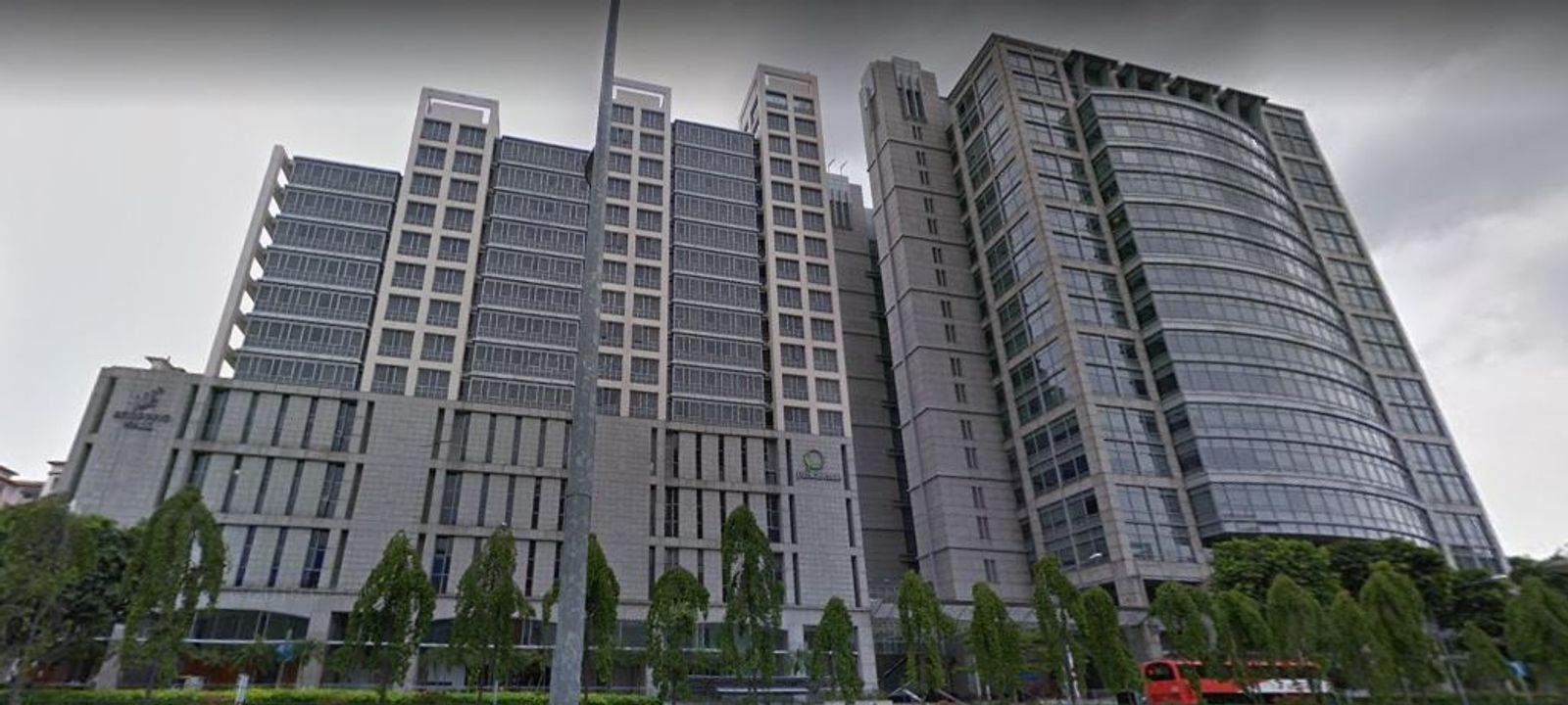 UE Square - Image 1