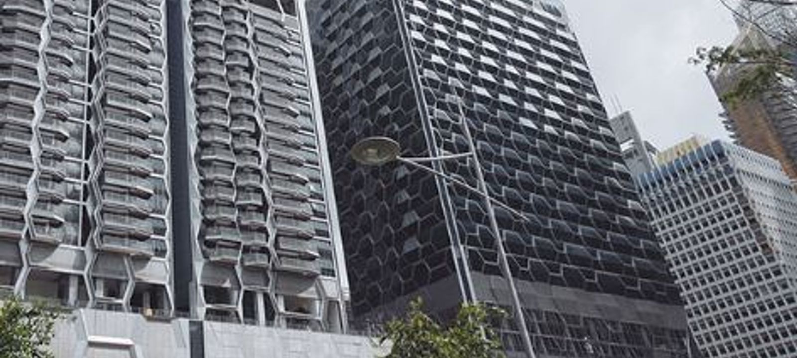 UIC Building - Image 1