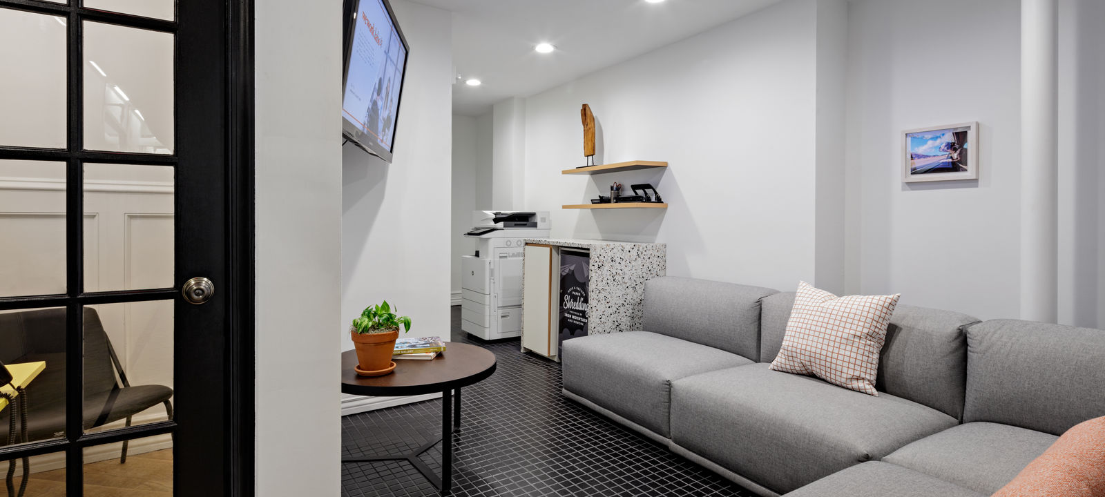349 5th Avenue, New York - Image 1