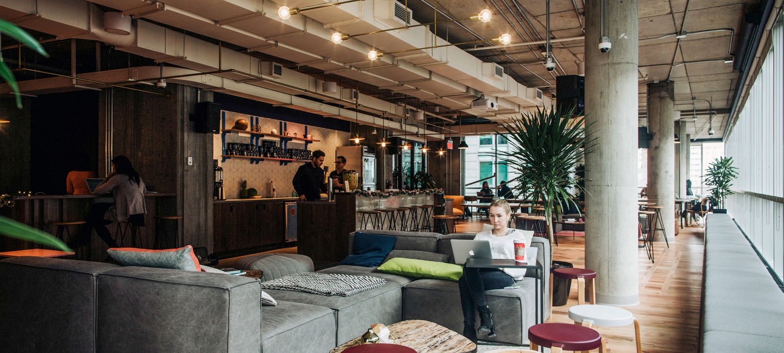 1275 Avenue Des Canadiens-de-montréal, Montreal - Image 1