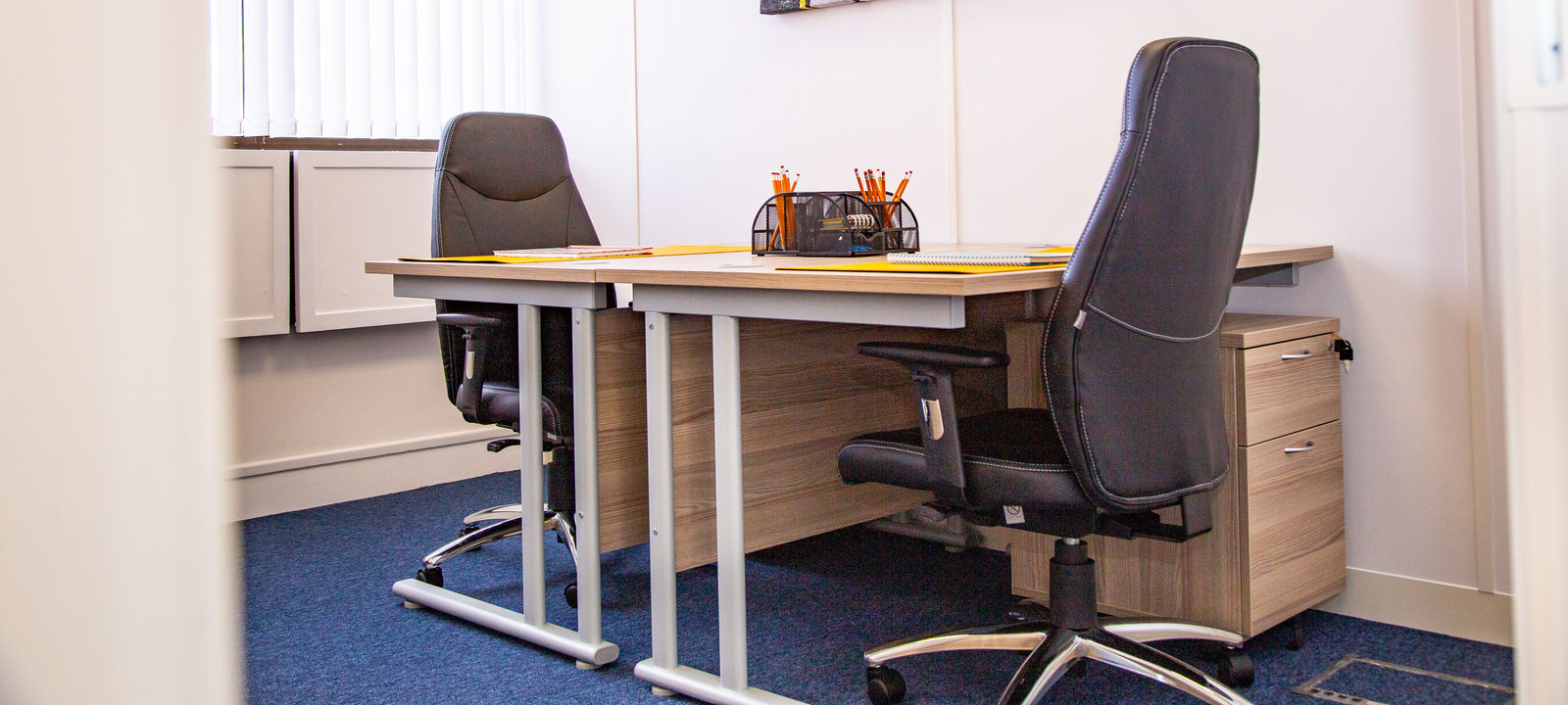 915 High Road, Finchley - Image 1