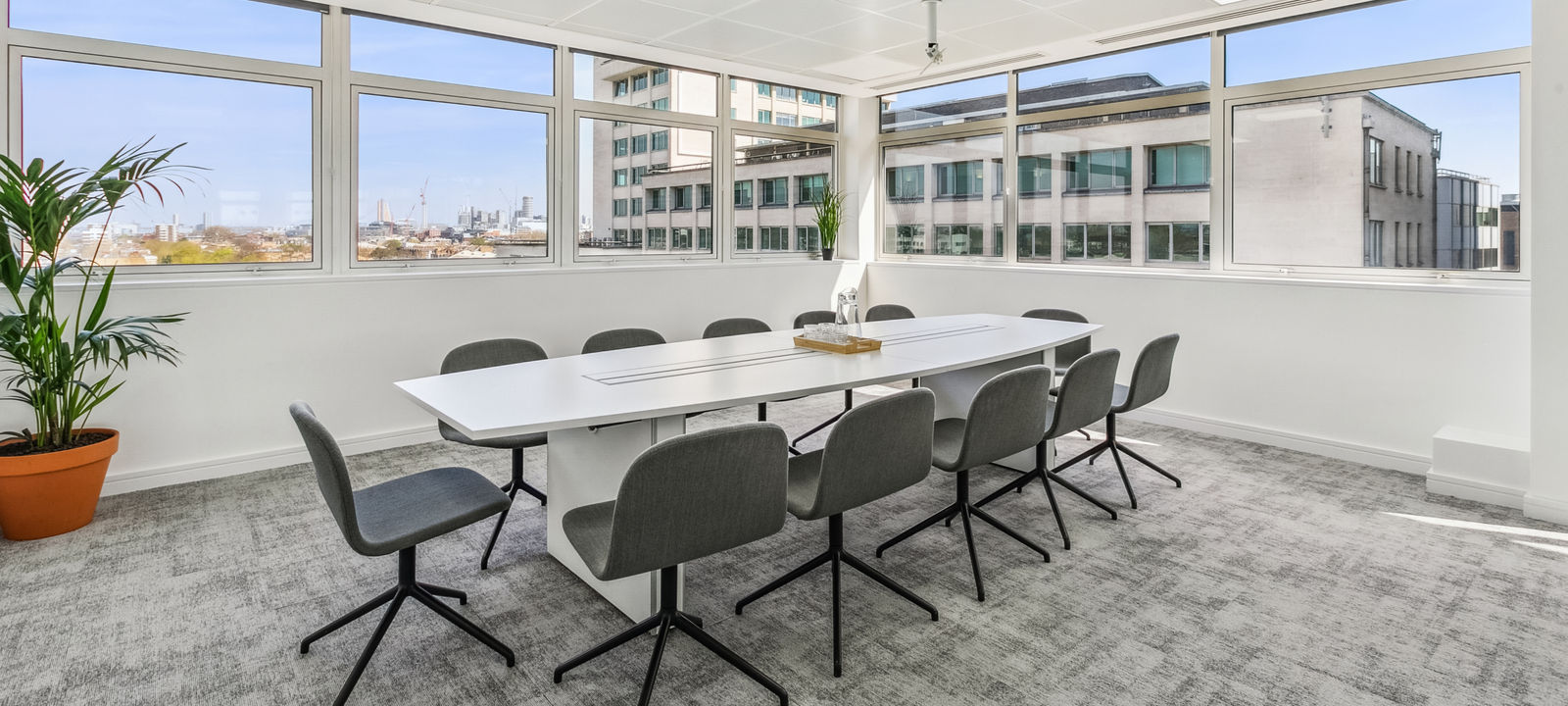 5-17 Hammersmith Grove, Hammersmith - Image 1