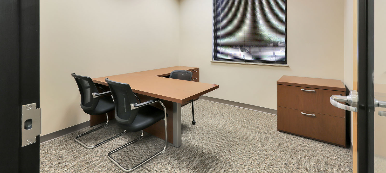 691 Trade Center Blvd, Chesterfield - Image 1