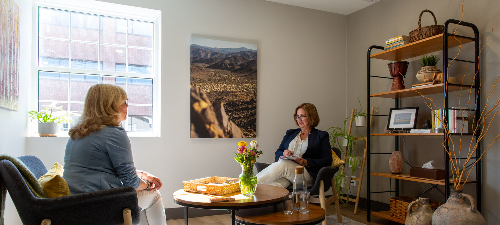 132 Trafalgar Rd, Oakville - Image 1