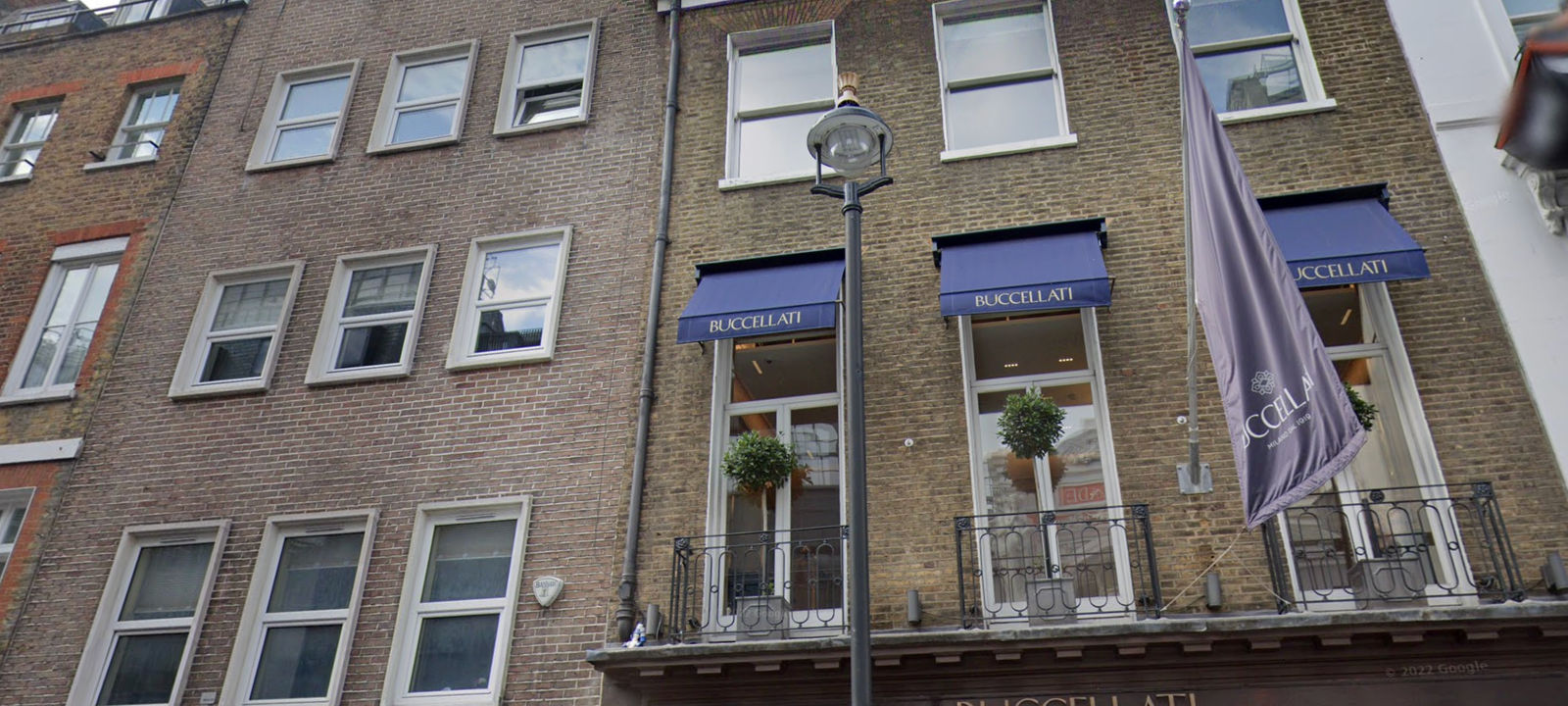 35 Albemarle Street, Greater London 35 Albemarle Street, Greater London - Image 1