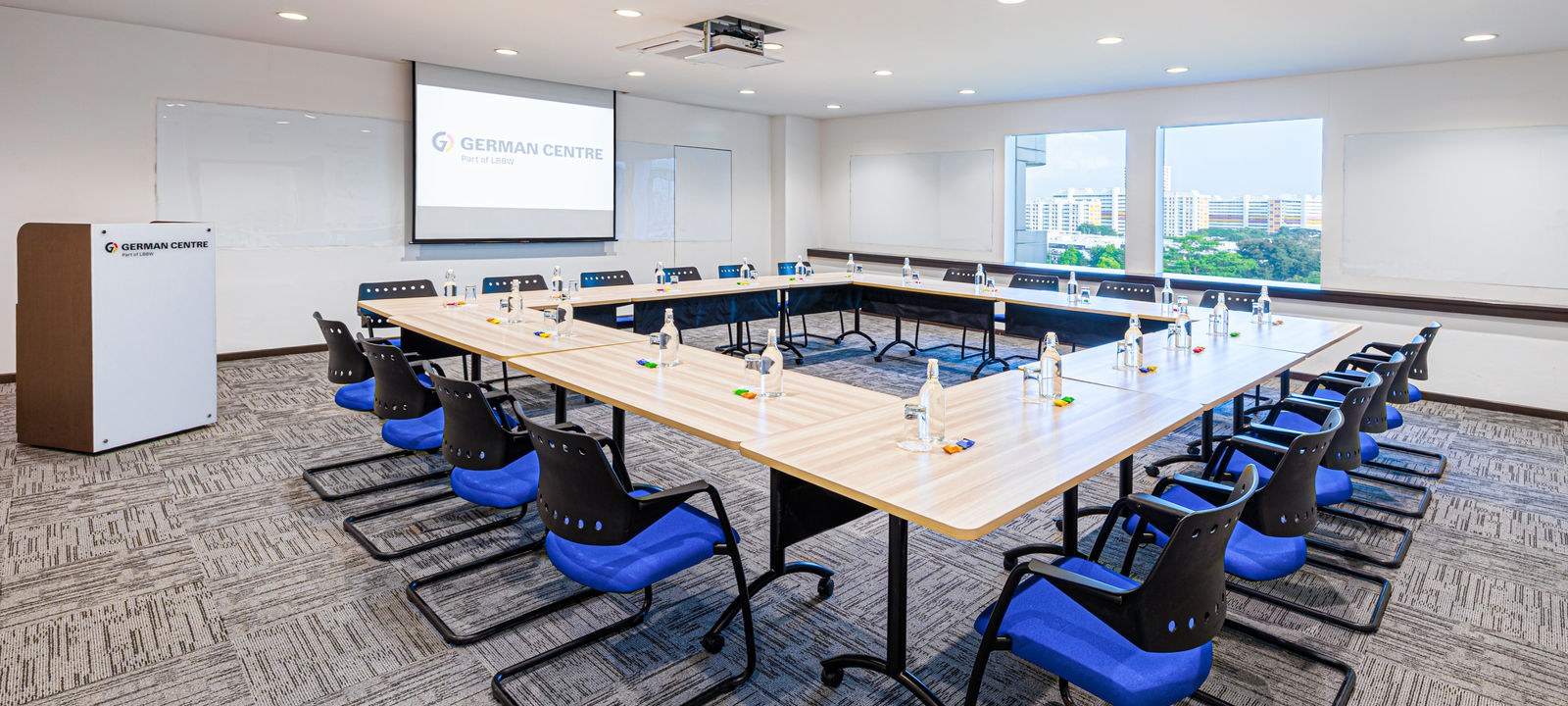 25 International Business Park, Sin­ga­pore - Image 1
