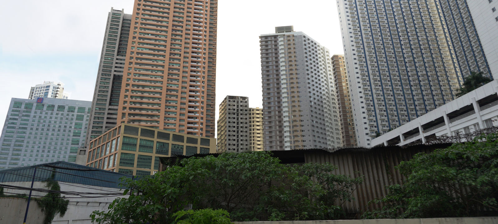 Pioneer Highlands Tower 2 - Image 1