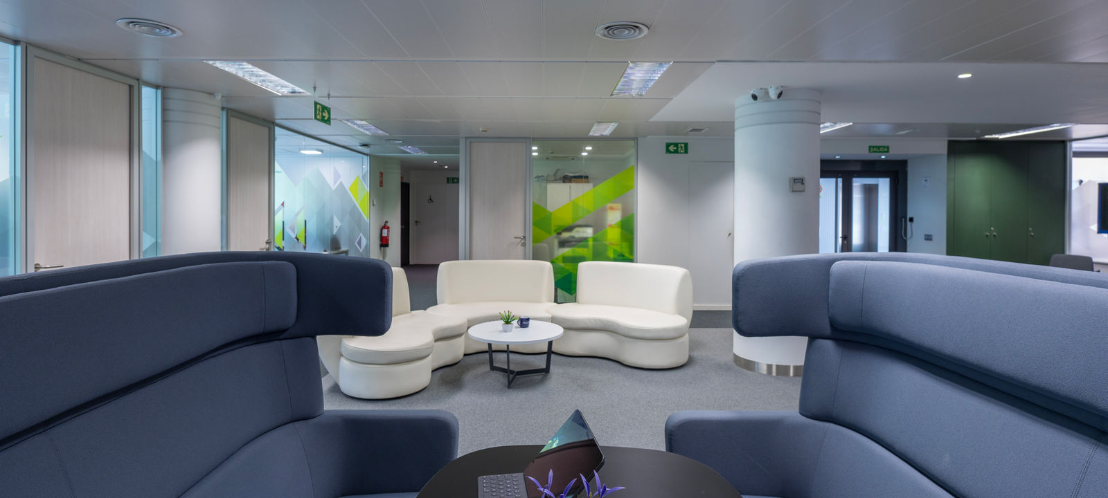 54 Calle De María De Molina, Madrid - Image 1