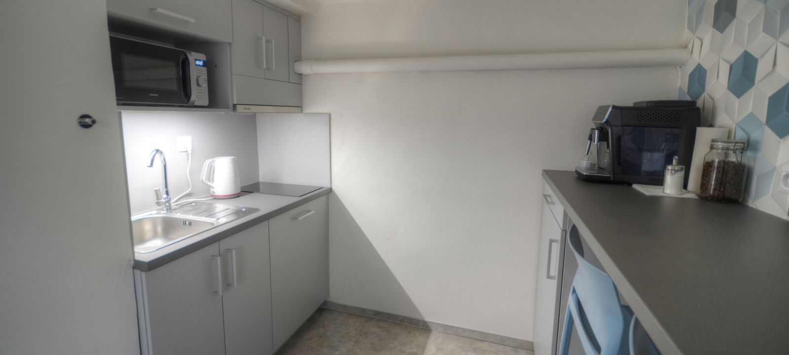 58 Bělohorská, Praha 6 - Image 1