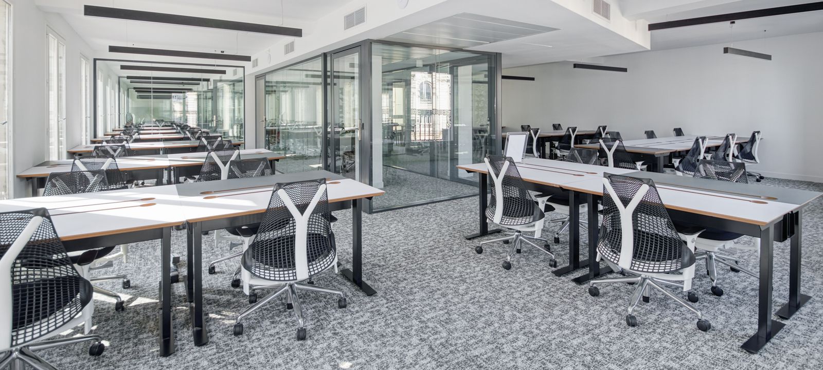 27/29 Rue De Choiseul, Paris - Image 1