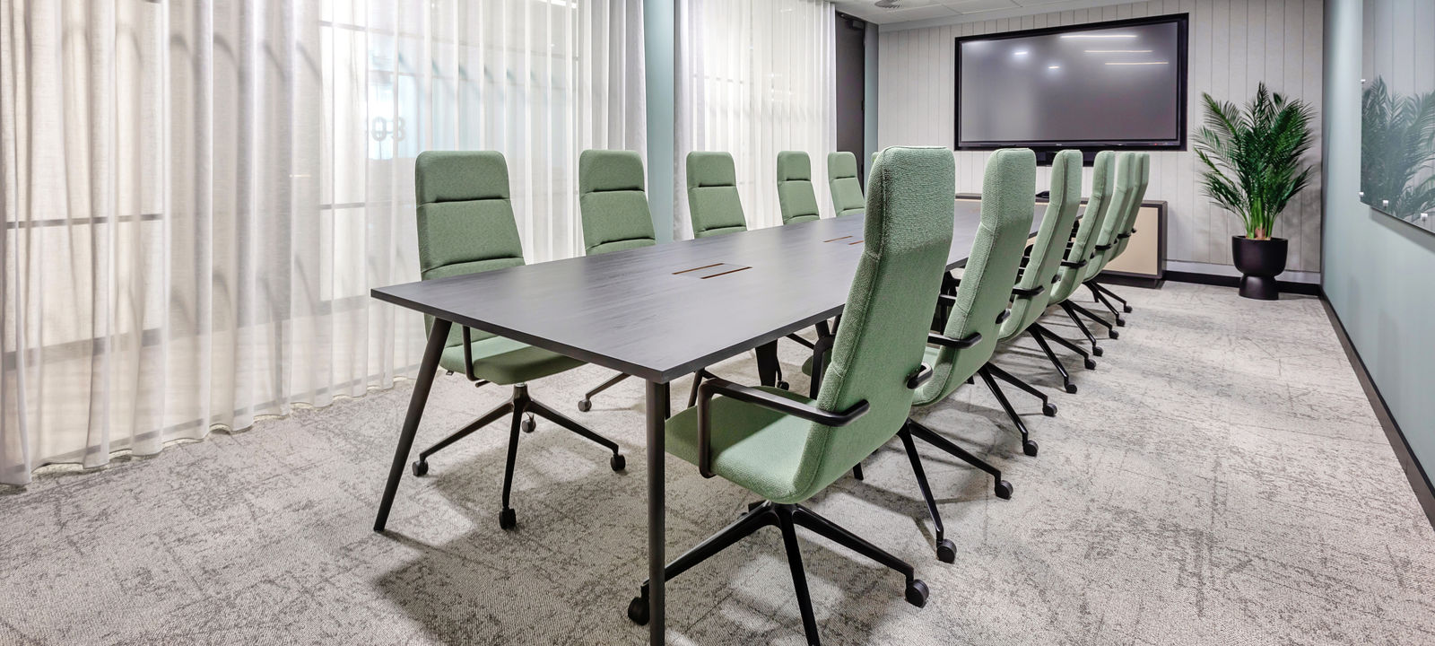 Riding Court Road, Datchet - Image 1