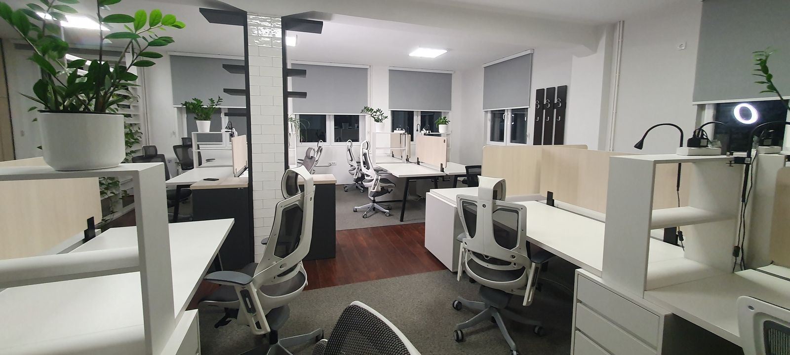 20 Železnička, Novi Sad - Image 1