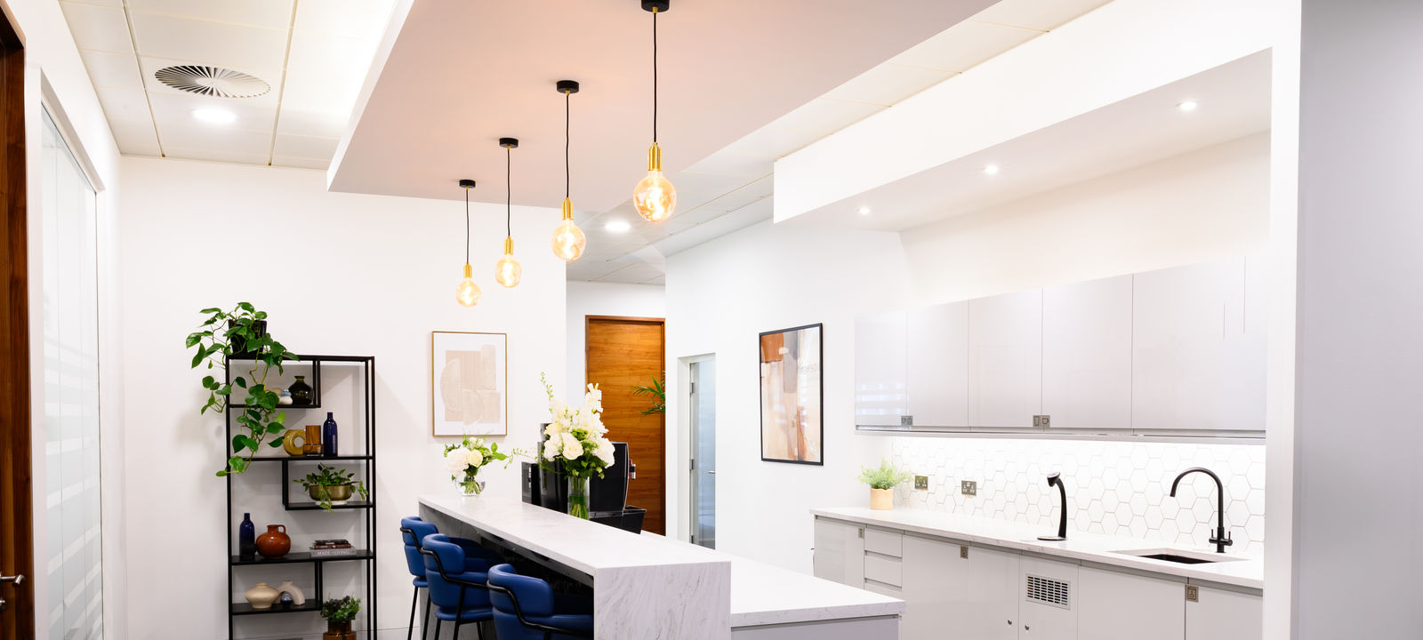 220 St Vincent Street, Glasgow - Image 1