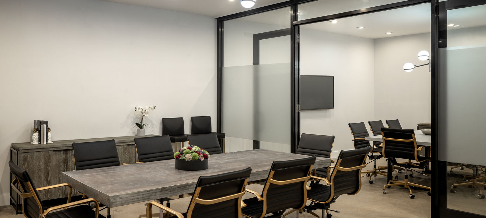 680 Central Avenue, Cedarhurst - Image 1