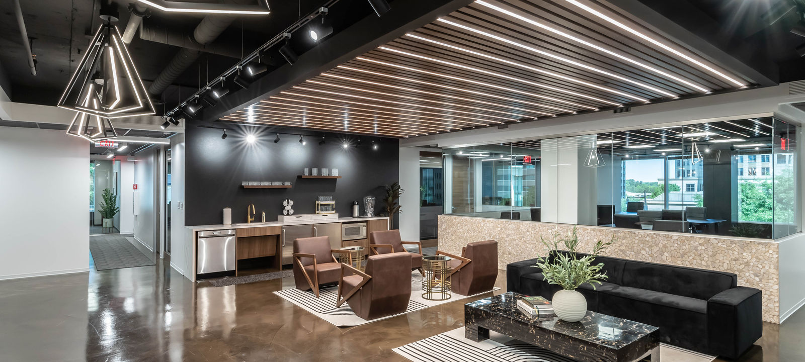 3379 Peachtree Rd Ne, Atlanta - Image 1