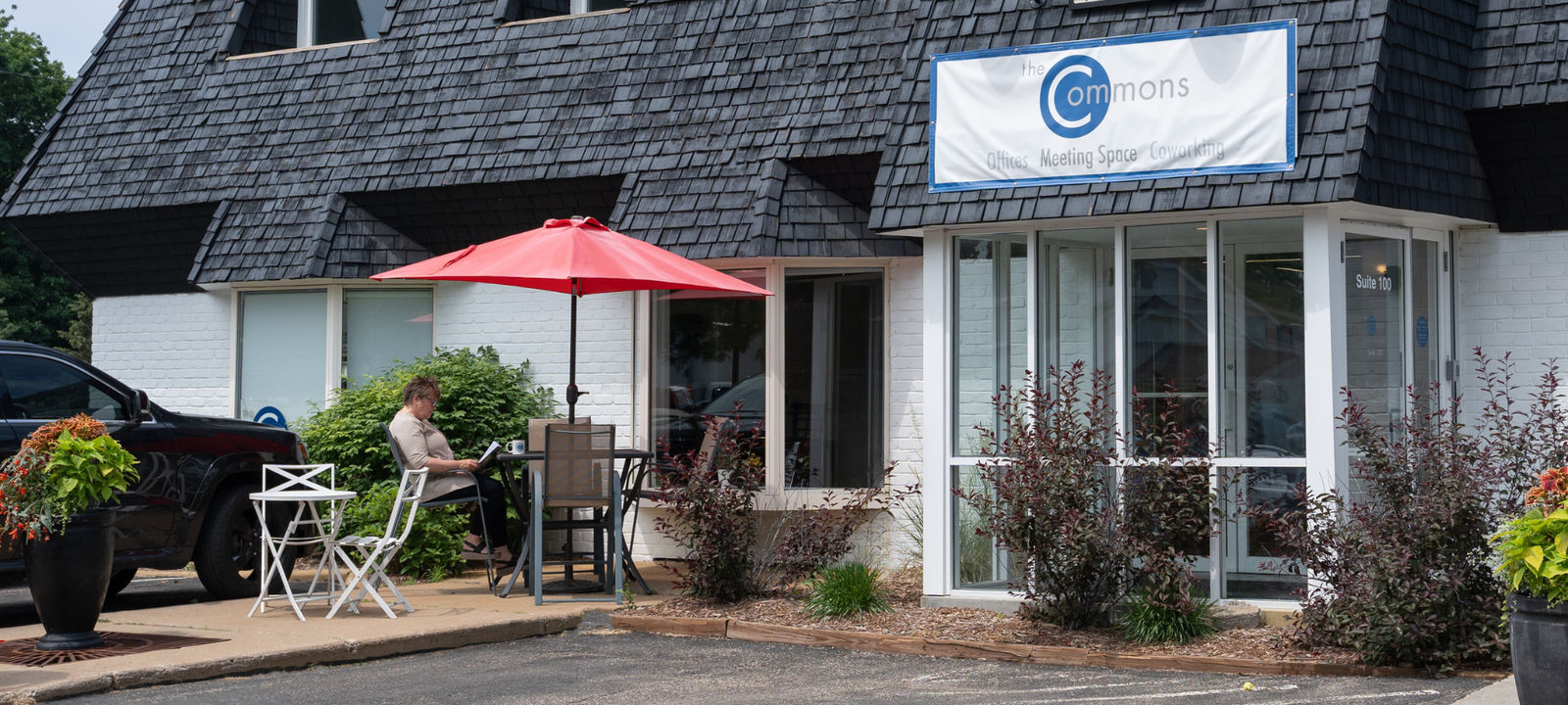 18202 Minnetonka Boulevard, Deephaven - Image 1