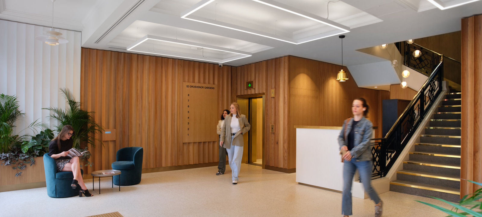 52 Grosvenor Gardens, Greater London - Image 1