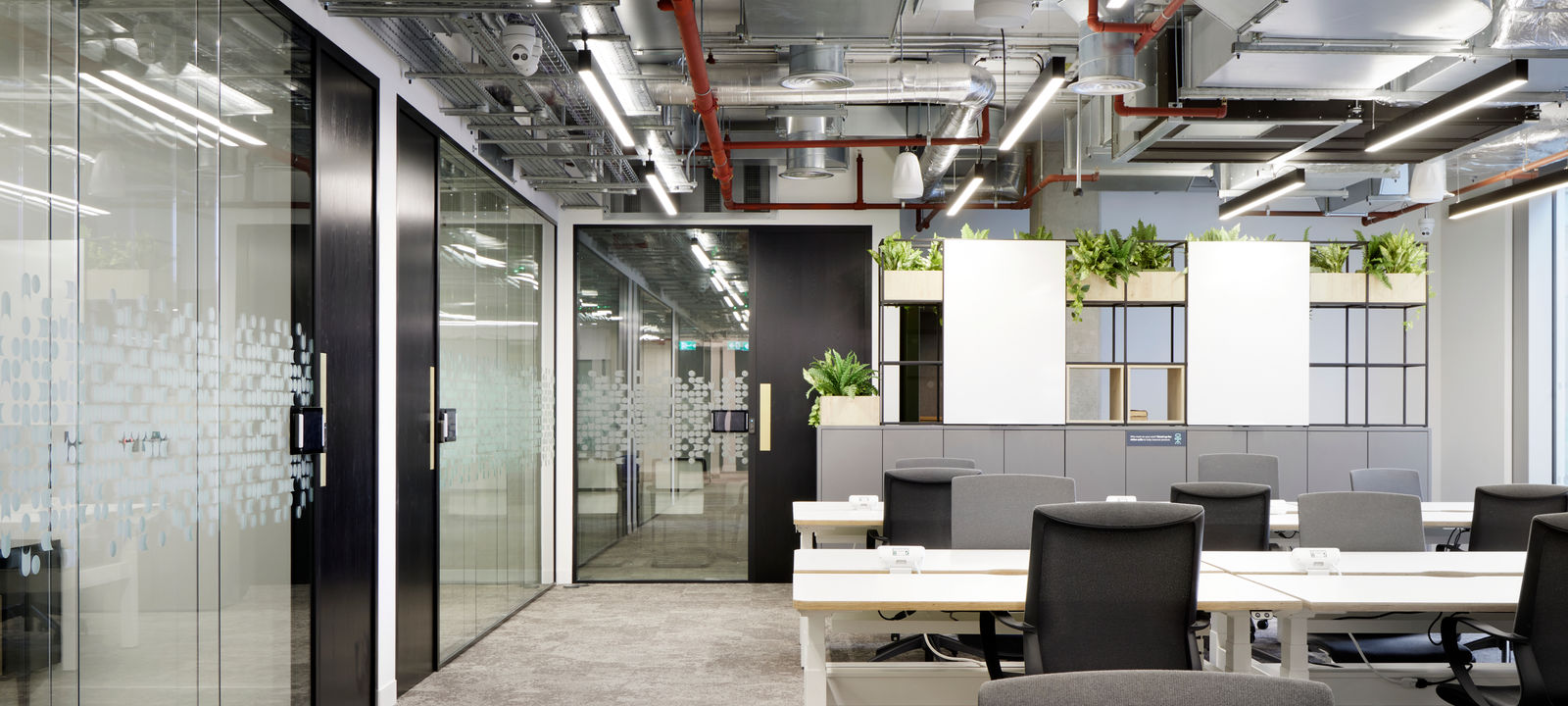 Clarendon Road, Hertfordshire - Image 1