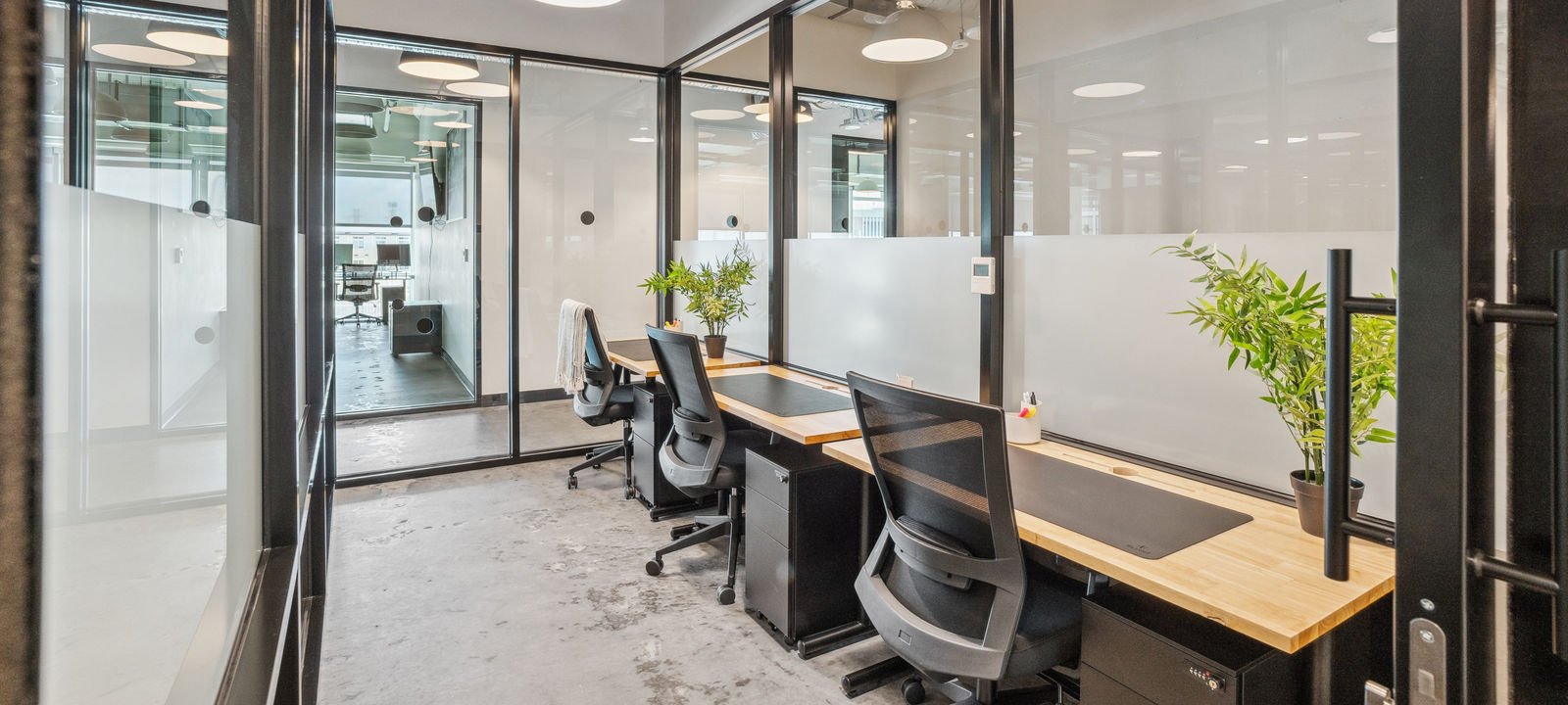 3090 Nowitzki Way, Dallas - Image 1