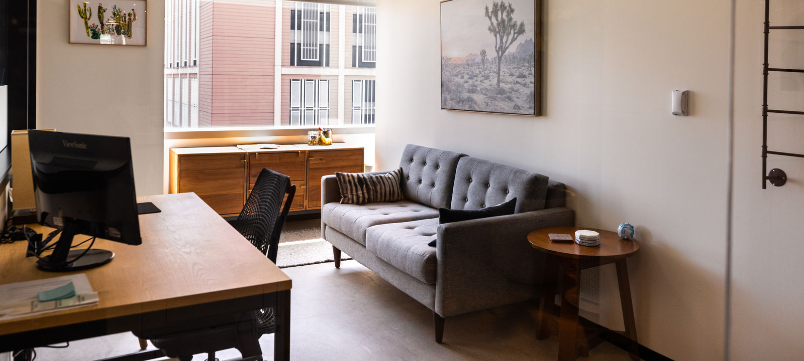 909 Davis Street, Evanston - Image 1