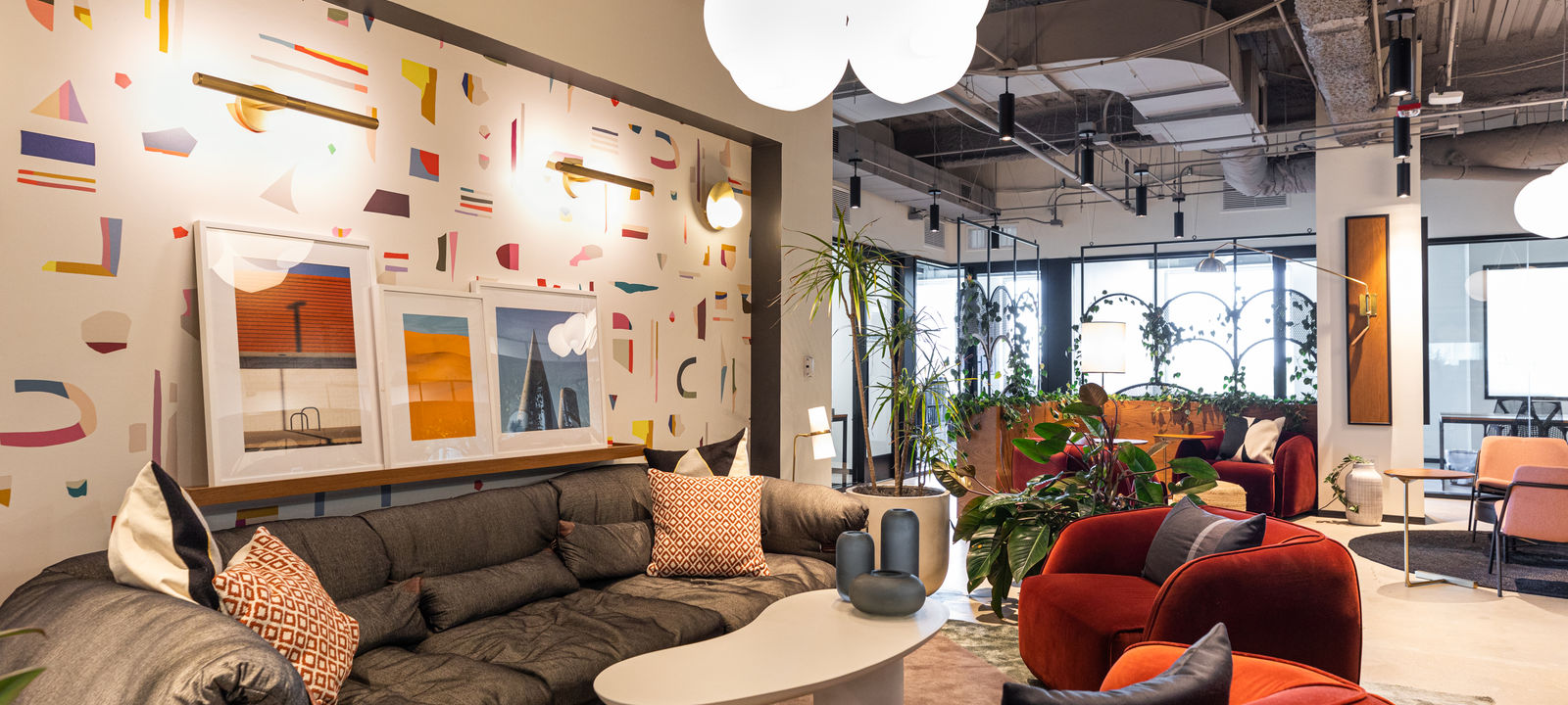 909 Davis Street, Evanston - Image 1