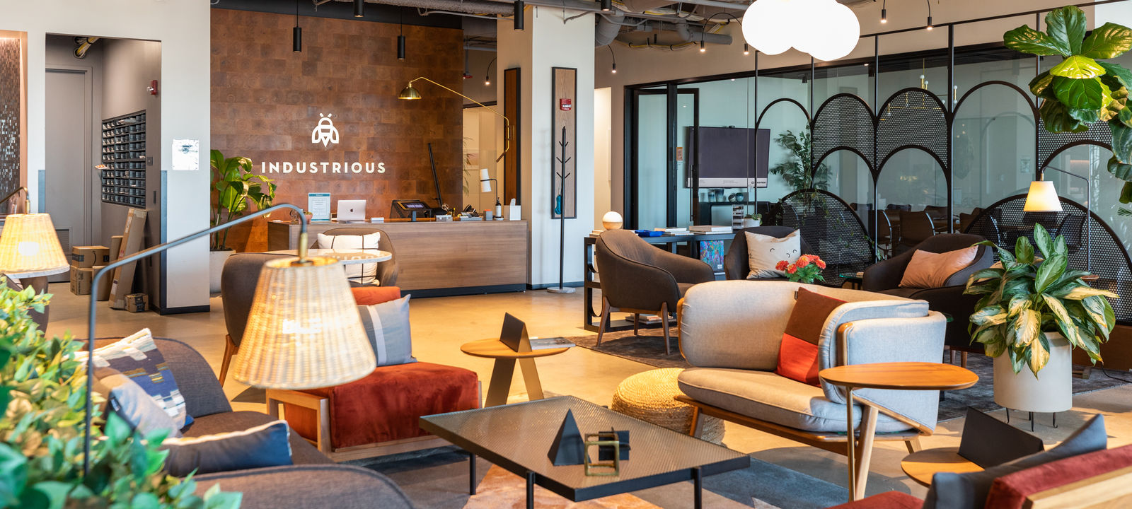 909 Davis Street, Evanston - Image 1