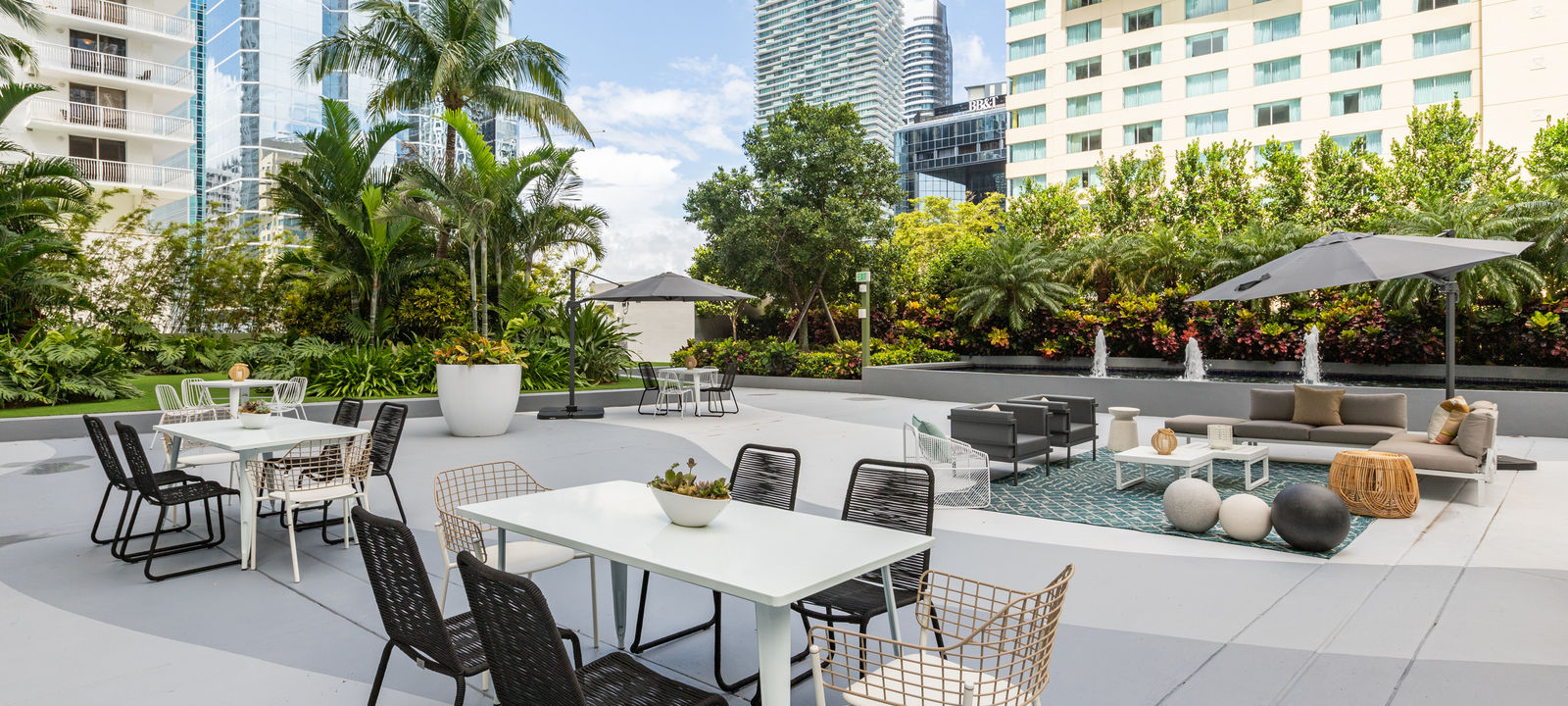 1111 Brickell Avenue, Miami - Image 1