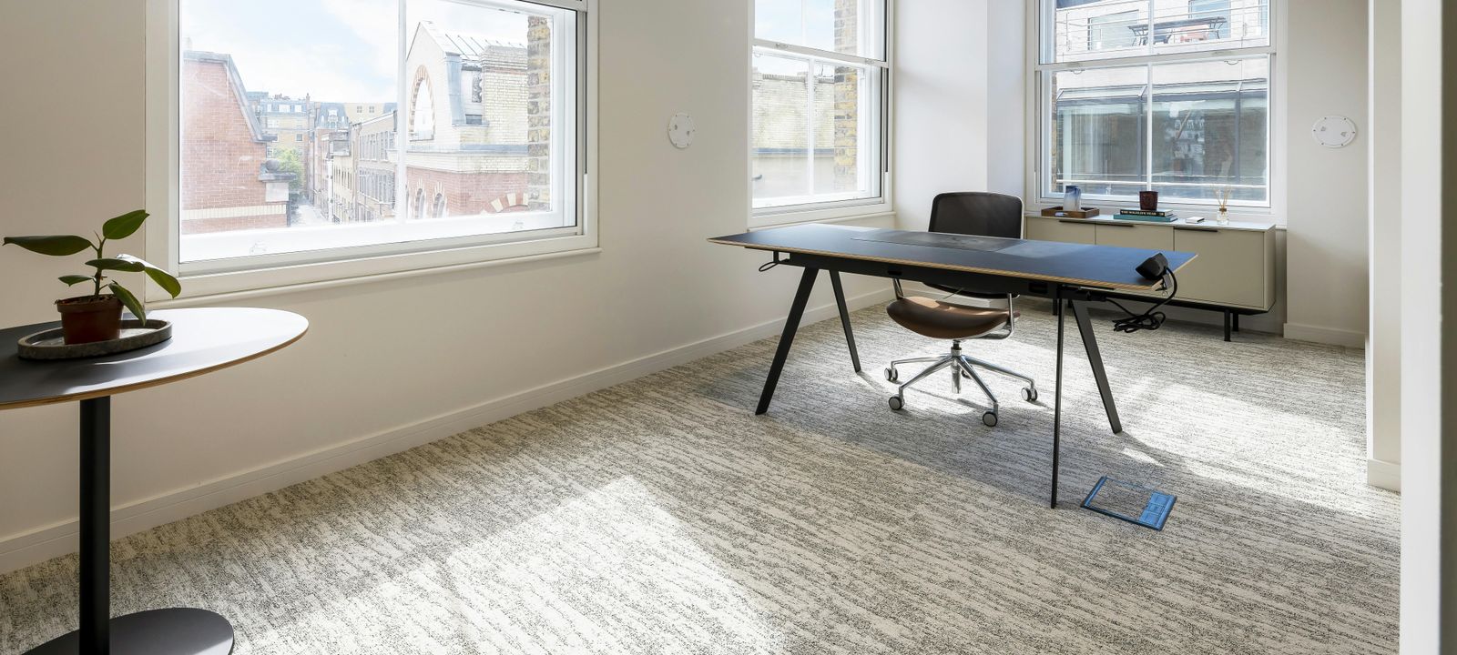 139a New Bond Street, Mayfair - Image 1