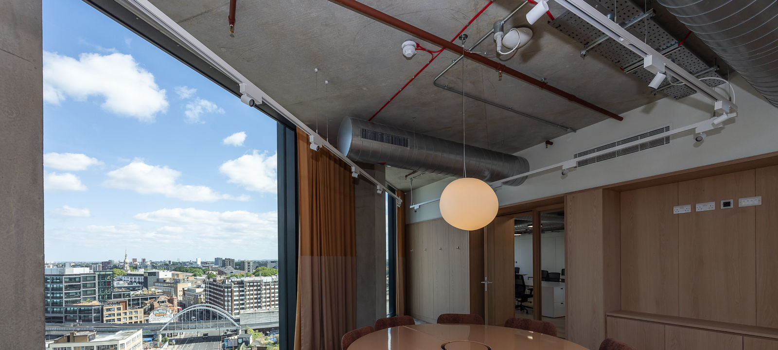 Blossom St, London - Image 1