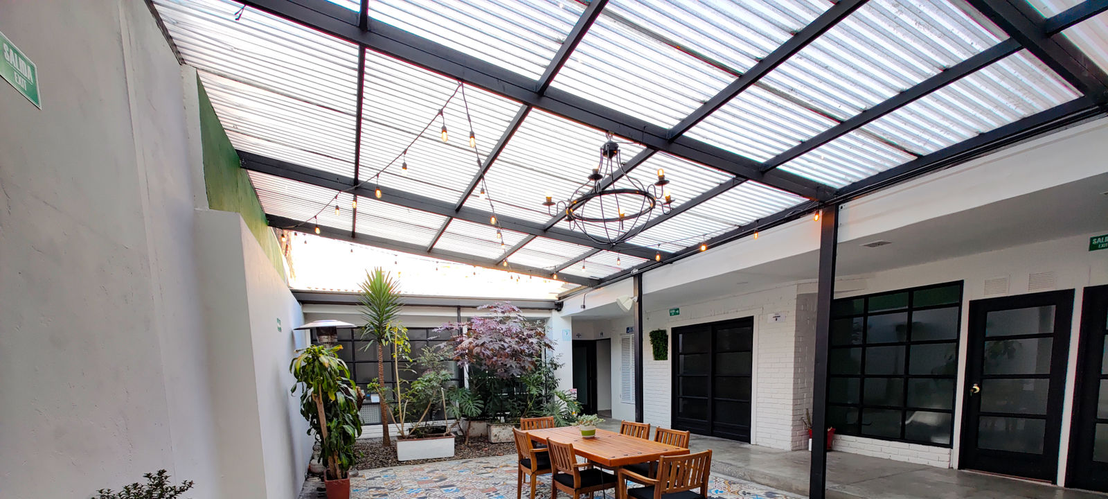 68-28 Carrera 12, Quinta Camacho - Image 1