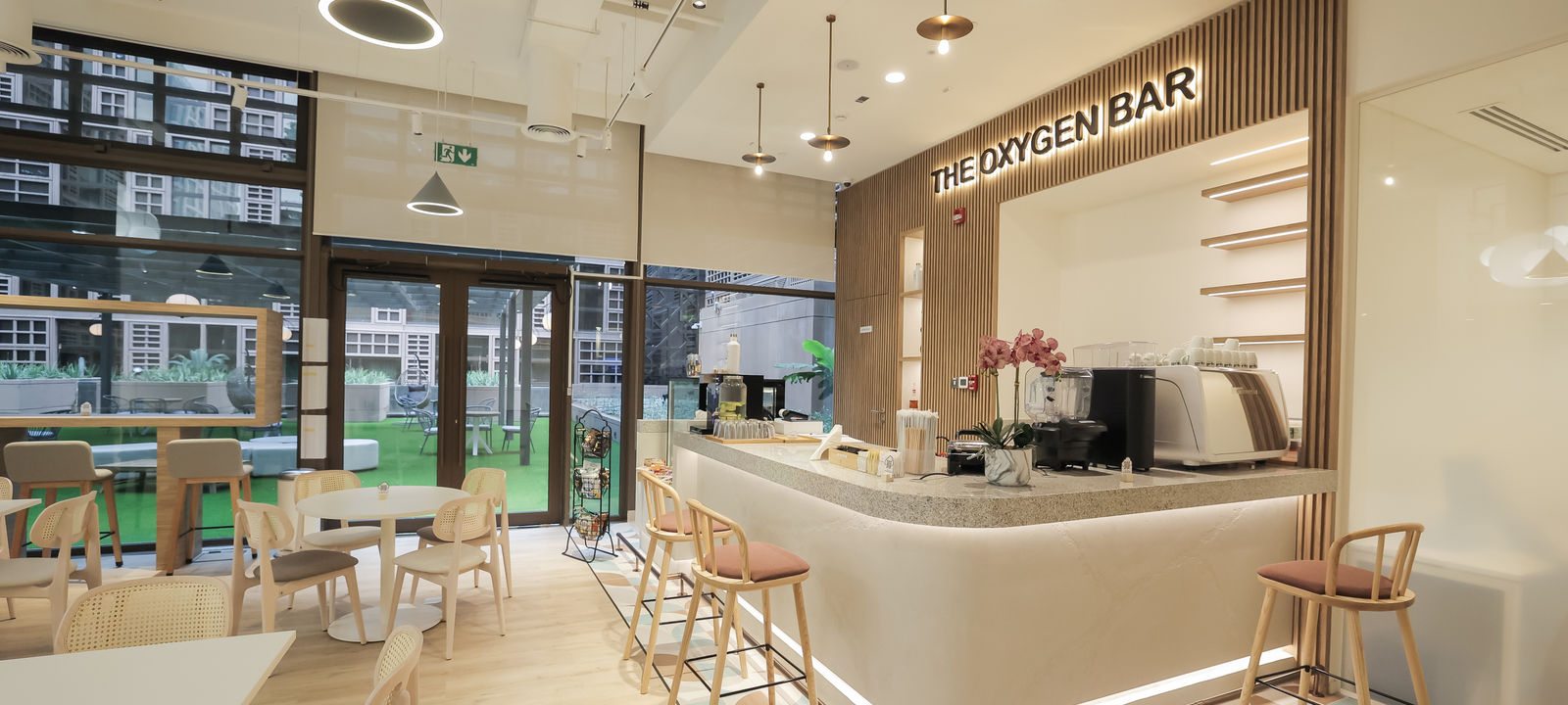 World Trade Centre, Al Danah - Image 1